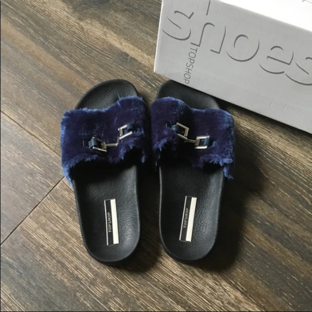 Topshop slides